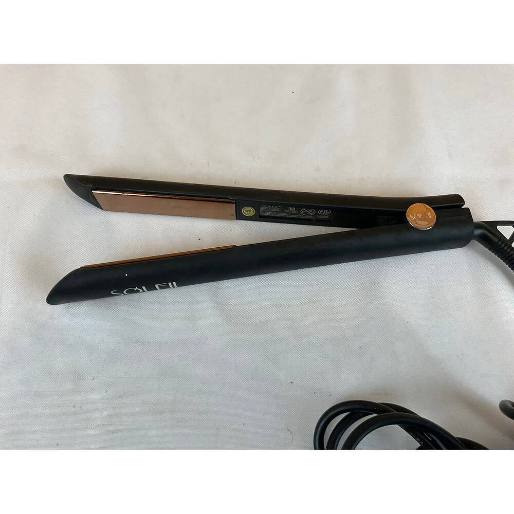 SOLEIL IR + WIDE 1.5" INFRARED FLAT IRON - BLACK Model L10HSIRPW-B1, Tested